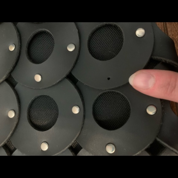 Clutch - Made in Toronto - Picture 3 of 8